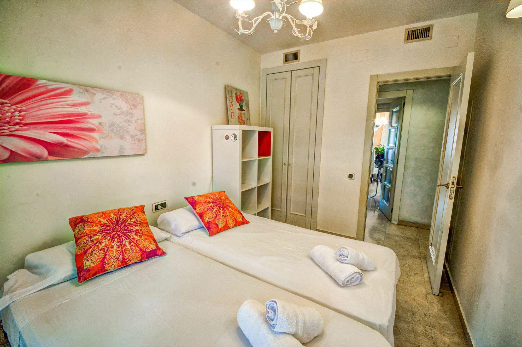 Apartamento Duplex Park De Mar Sitges Exterior foto