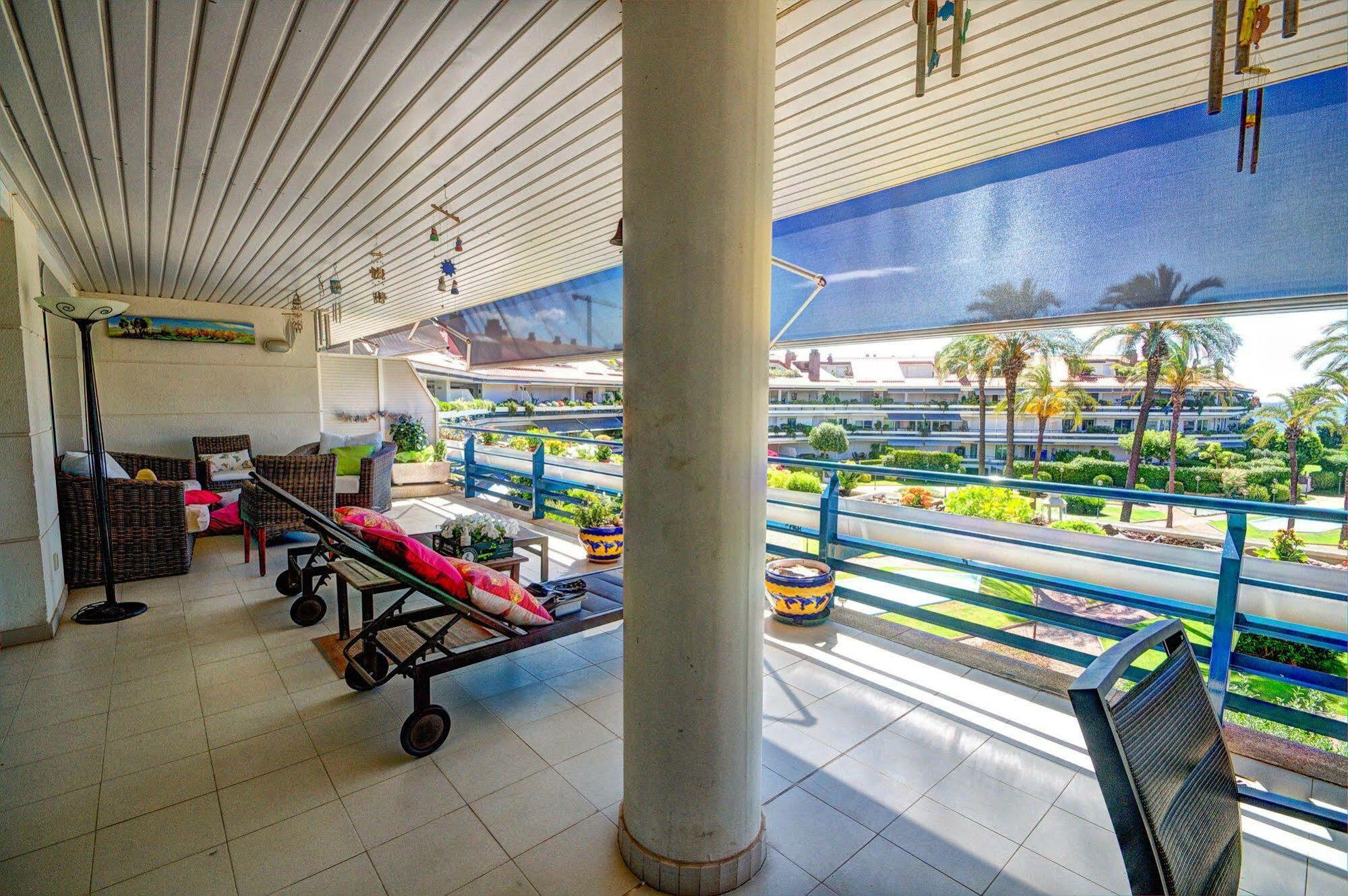 Apartamento Duplex Park De Mar Sitges Exterior foto